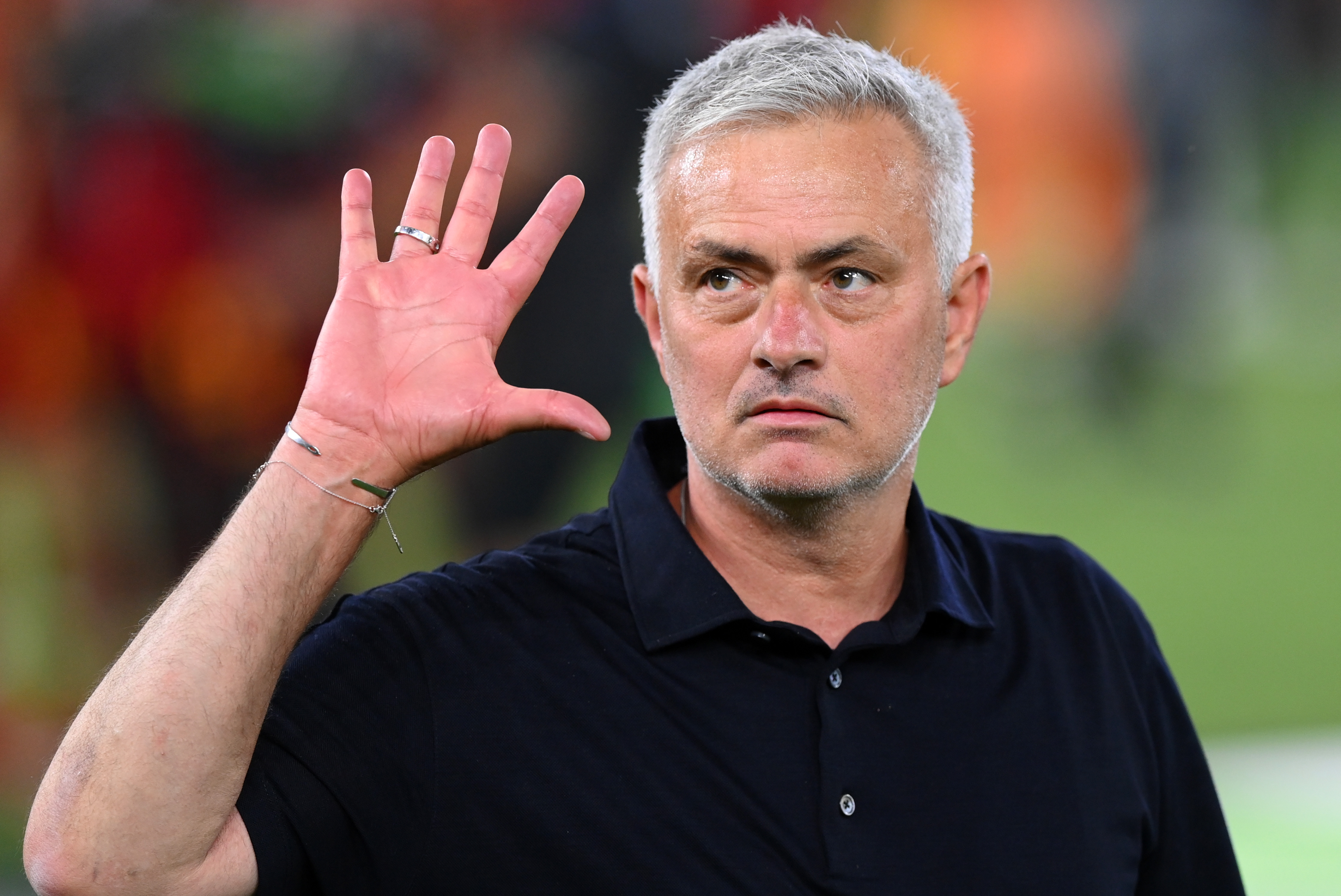 Jose Mourinho a mai sunat un jucător de la PSG. Ce răspuns a primit