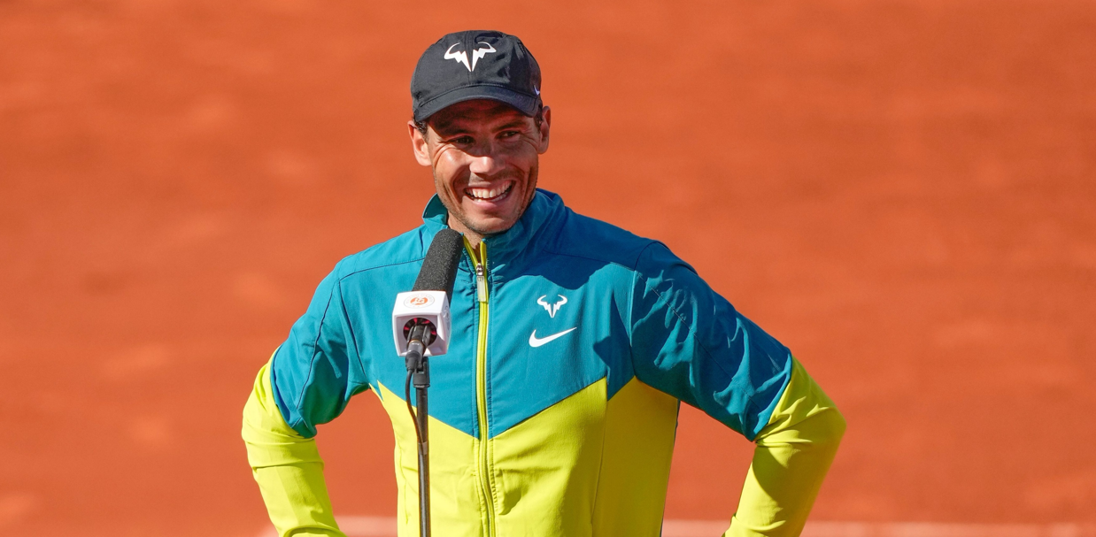 ”E clar, sunt foarte bătrân”. Rafael Nadal a stârnit hohote de râs după calificarea în optimi la Roland Garros