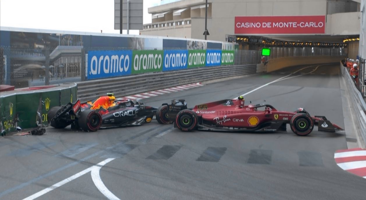 Steag roșu în ultimele secunde din calificări la Monaco. Accident spectaculos cu Perez, care lupta pentru pole-pozition
