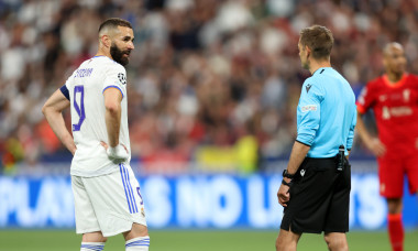 Karim Benzema și Clement Turpin / Foto: Getty Images