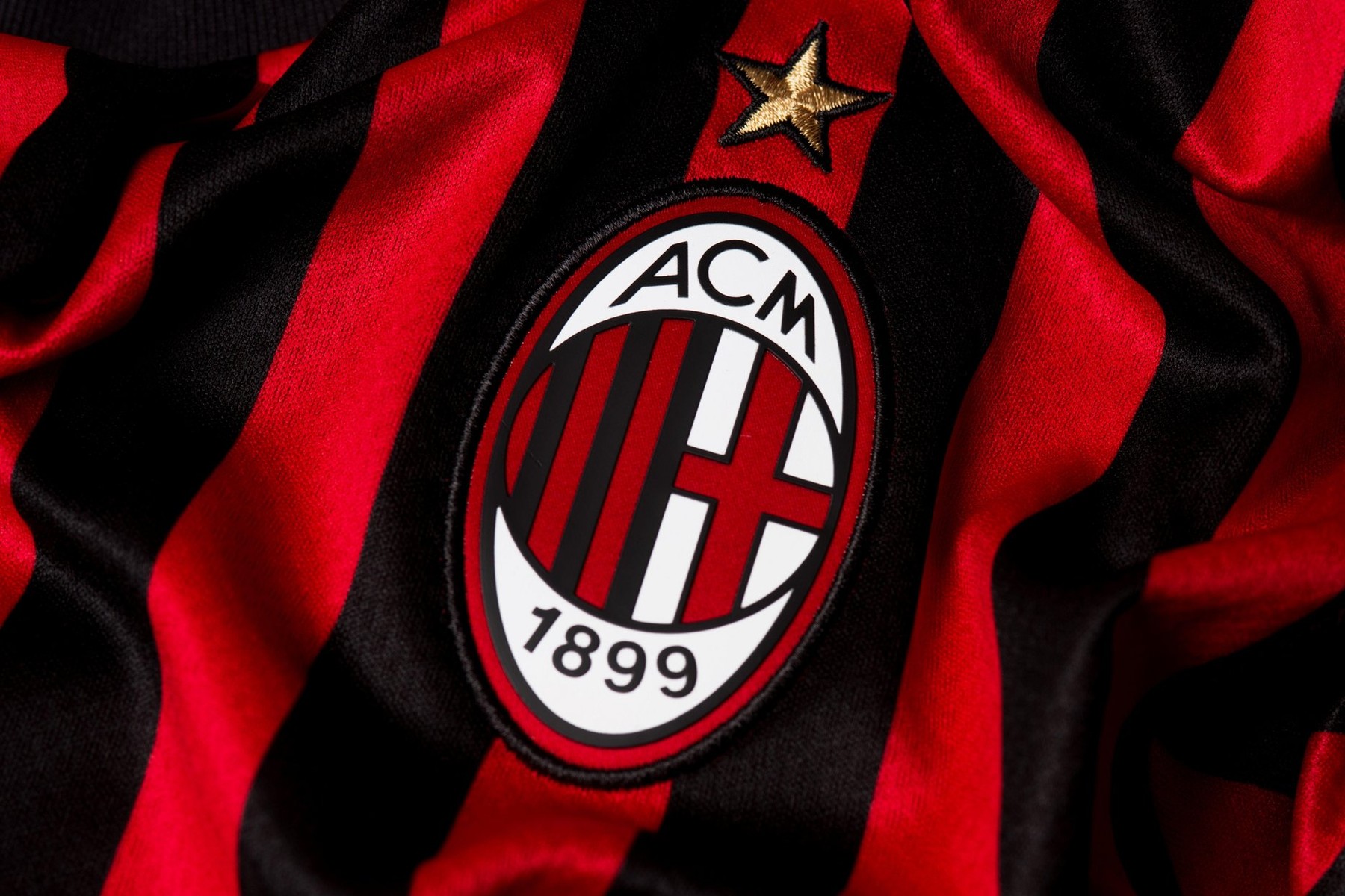 Au bătut palma! Gazzetta dello Sport: 1,3 miliarde € pentru AC Milan