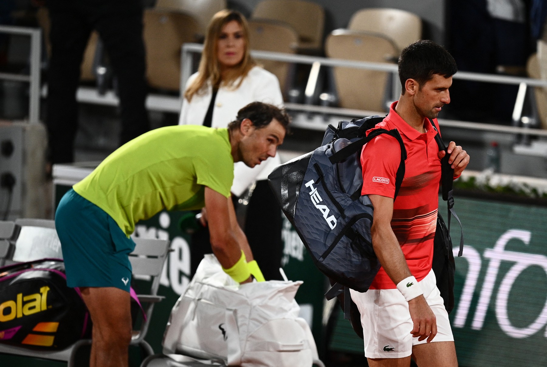 Nimeni nu s-a mai confruntat cu așa ceva! Moment rușinos la Roland Garros: ce a pățit Djokovic la meciul cu Nadal