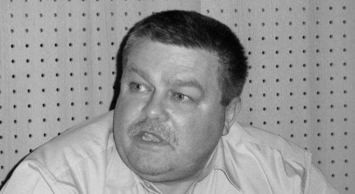 Laszlo Sajtos, fost arbitru divizionar, a murit în urma unui impact frontal cu maşina, pe Valea Oltului