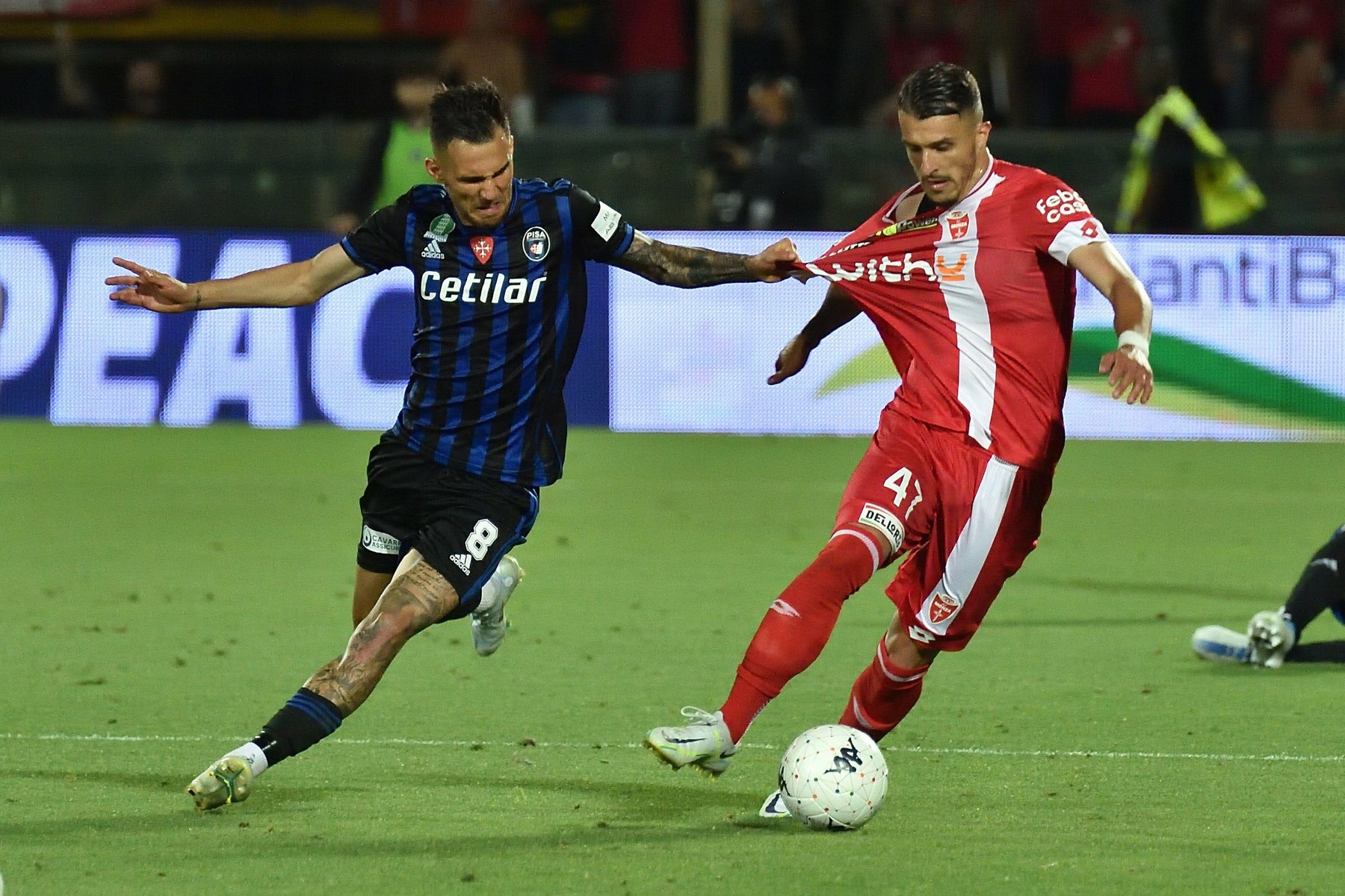 Marius Marin, curtat intens de două formații din Serie A. Unde ar putea ajunge mijlocașul de la Pisa