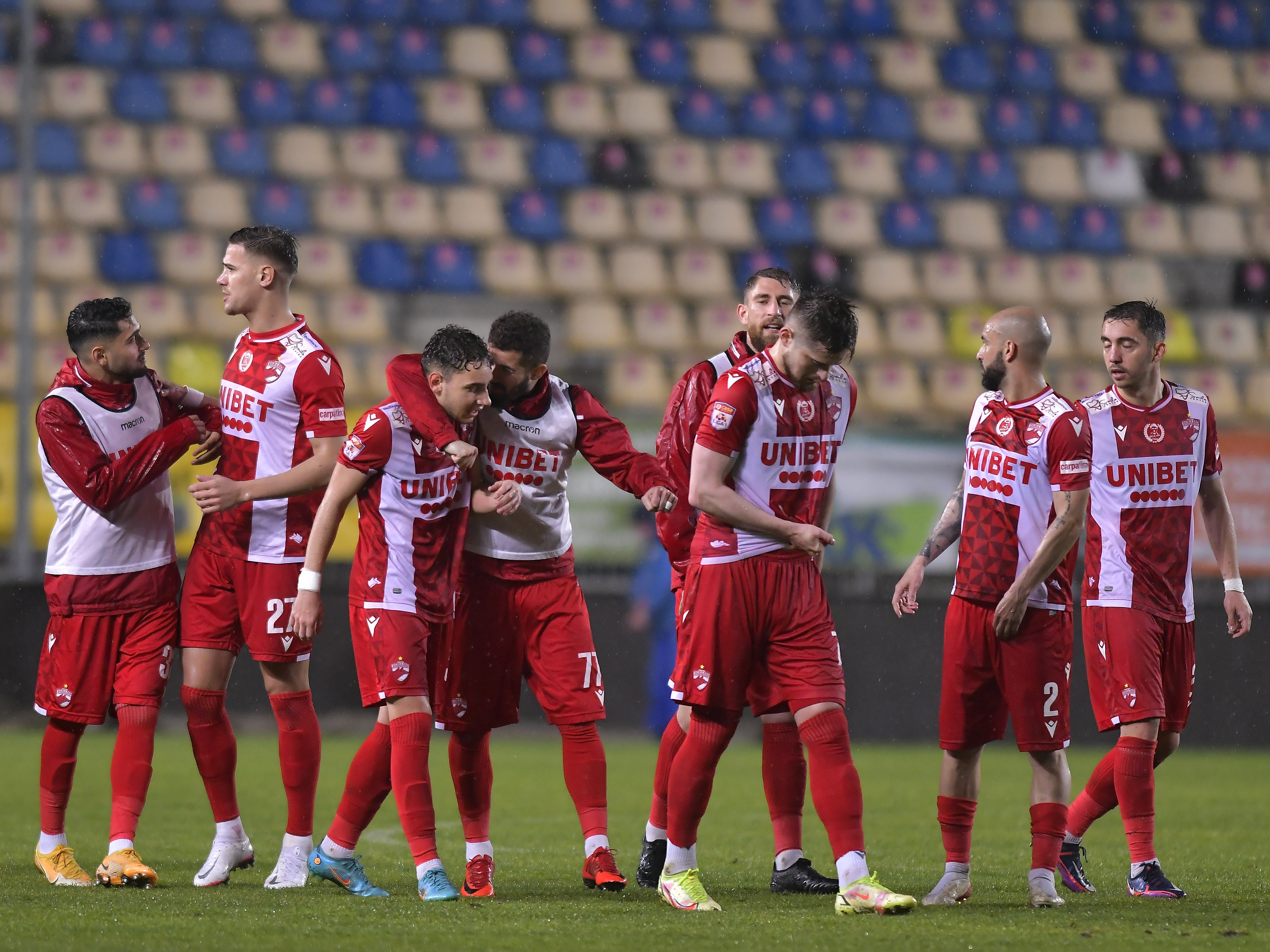 Ultimul nume de la Dinamo care este dorit de o echipă de play-off din Liga 1