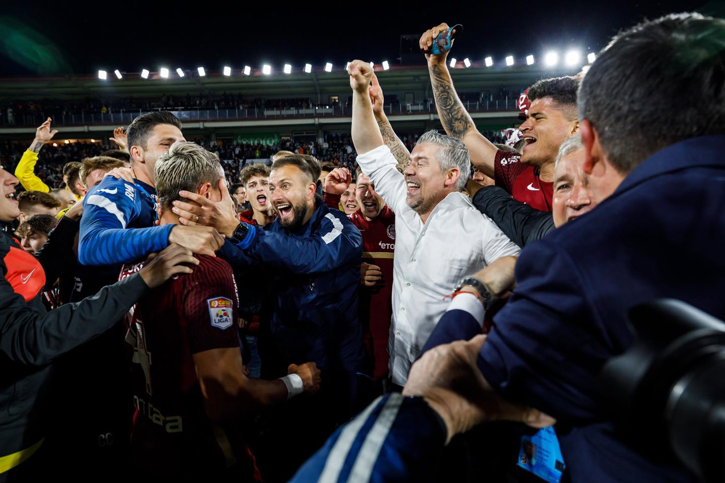 Ziua și plecarea de la CFR Cluj! Al nouălea jucător care părăsește campioana României