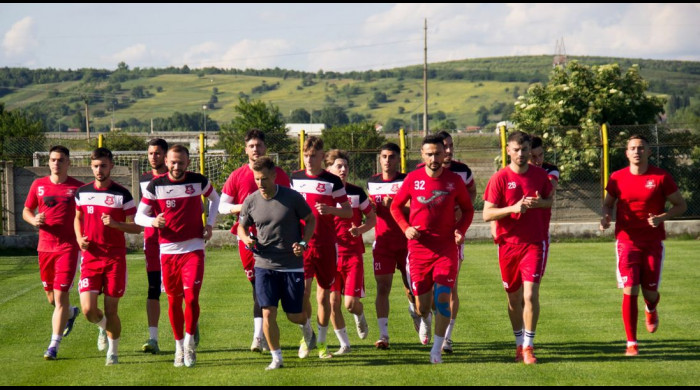 Hermannstadt își face echipă de play-off! După ce Marius Măldărășanu a  semnat un nou contract, trupa din Sibiu a transferat un fost mijlocaș de la CFR  Cluj