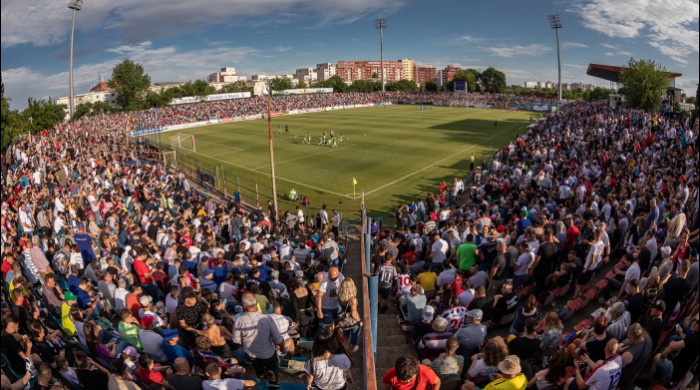 Proiect ambiţios în fotbalul românesc! Stadion nou şi bază cum