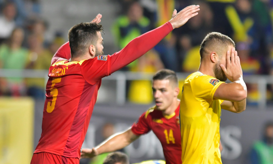 George Pușcaș, în meciul cu Muntenegru / Foto: Sport Pictures