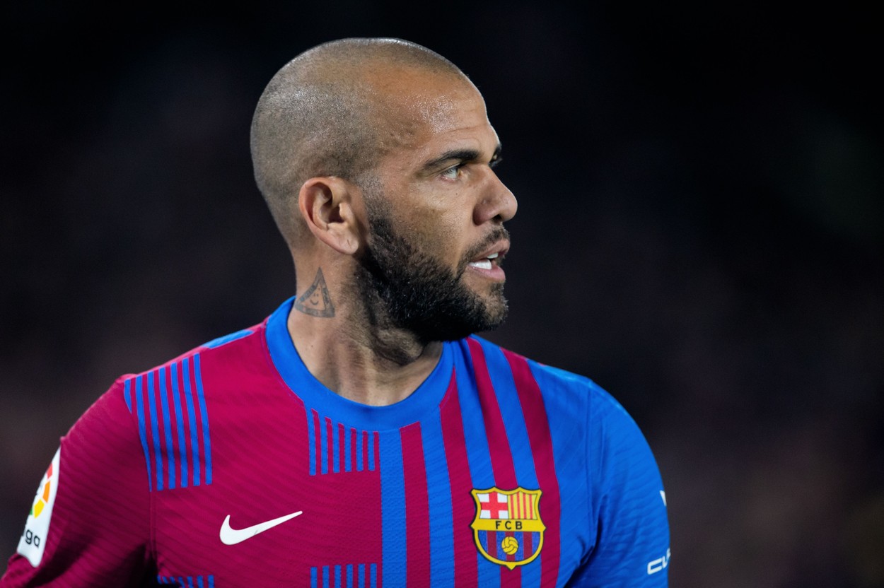 Dani Alves, mesaj emoționat după despărțirea de Barcelona: ”Sper că nu veți simți lipsa nebuniei mele!”