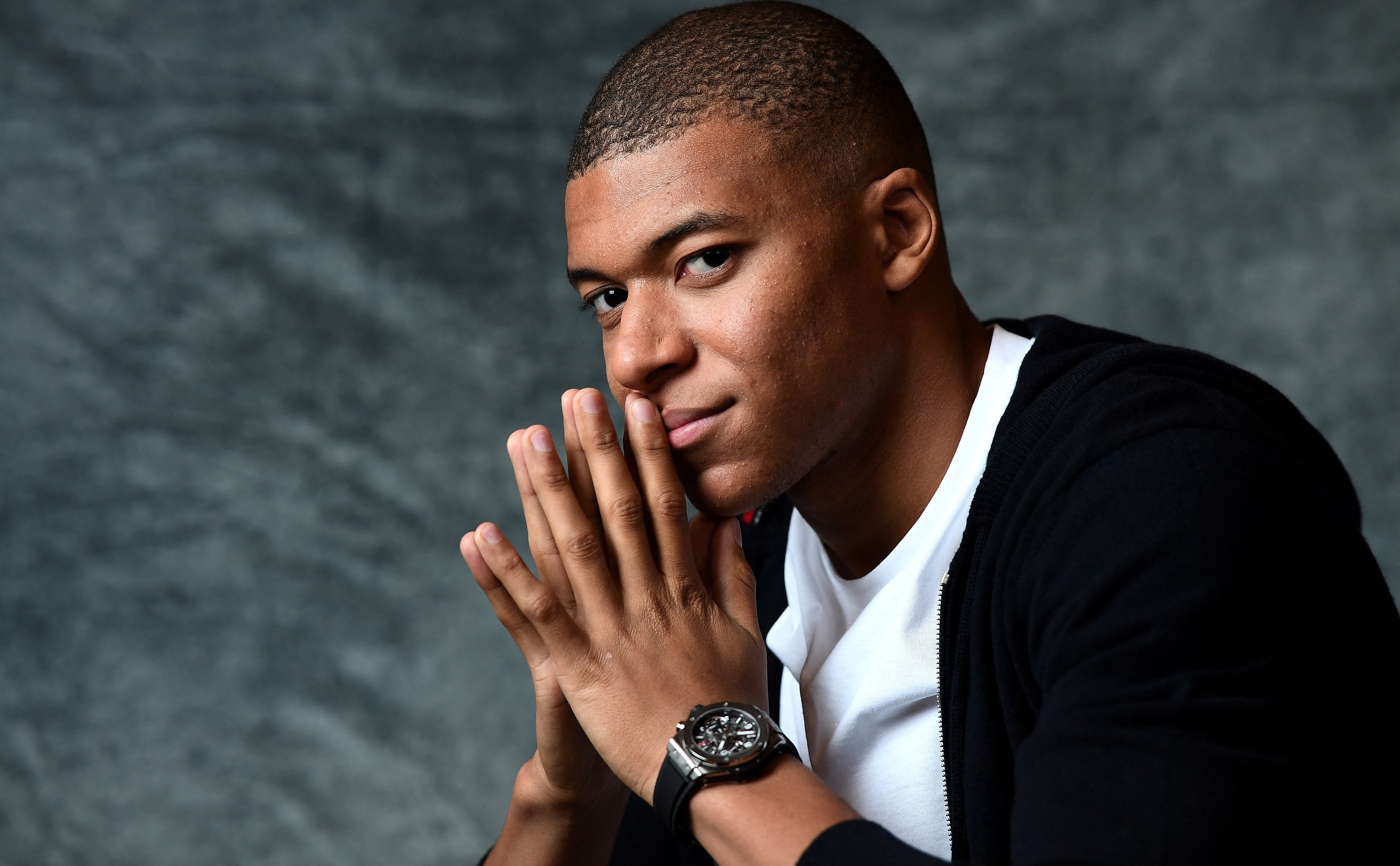 N-a fost vorba de bani!. O legendă a lui Real Madrid știe de ce a ales Kylian Mbappe să rămână la PSG