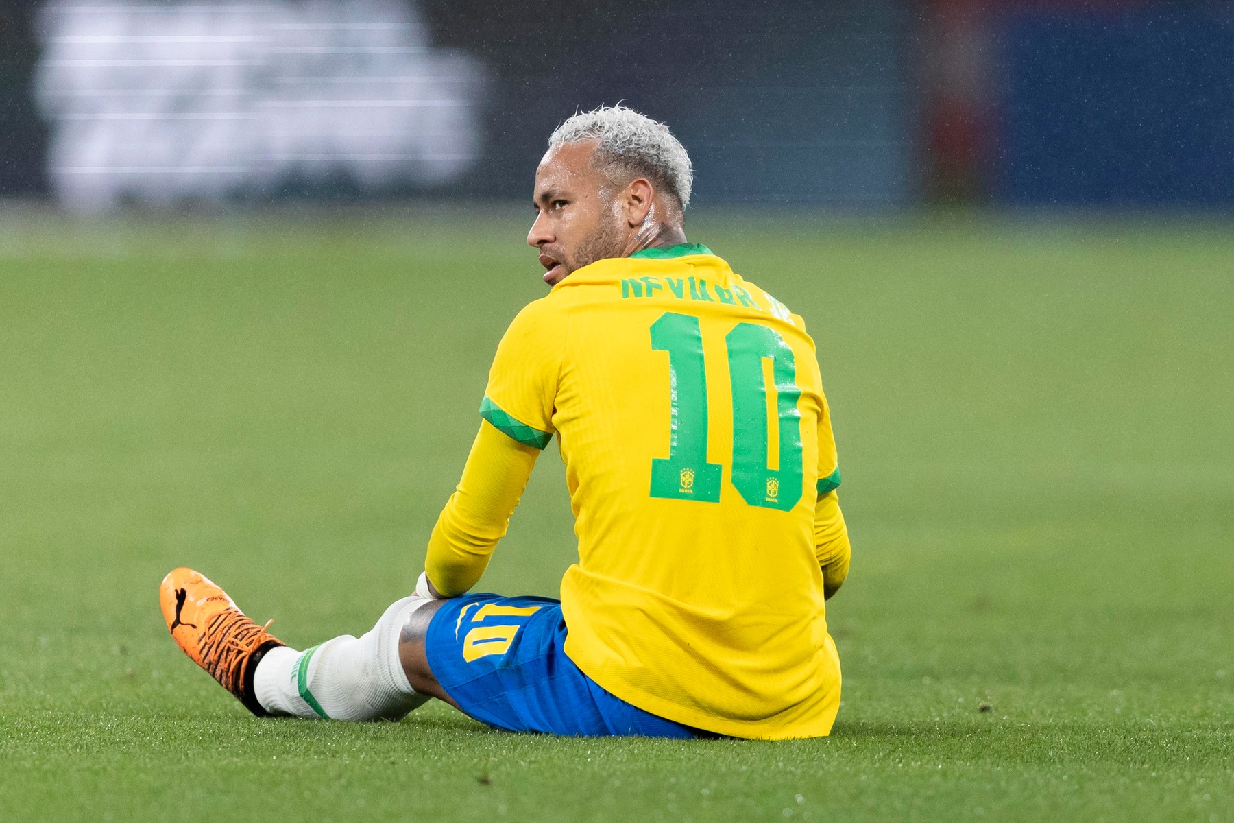 Reacția lui Neymar după ce a aflat că PSG vrea să îl vândă în această vară