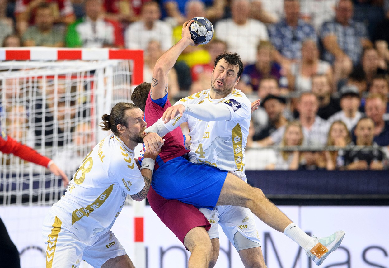 Liga Campionilor EHF | Kiel - Veszprem 32-31, în finala mică. Barcelona - Kielce, 19:00, Digi Sport 1, finala mare