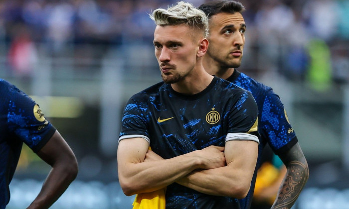 Ionut Andrei Radu of FC Internazionale crying during the Serie A 2021/22 football match between FC Internazionale and UC Sampdoria at Giuseppe Meazza