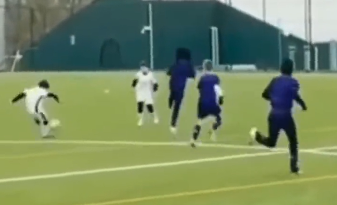"Nu e nevoie de test ADN!". Un copil i-a făcut pe toți să creadă că este fiul lui Leo Messi, după doar o singură fază