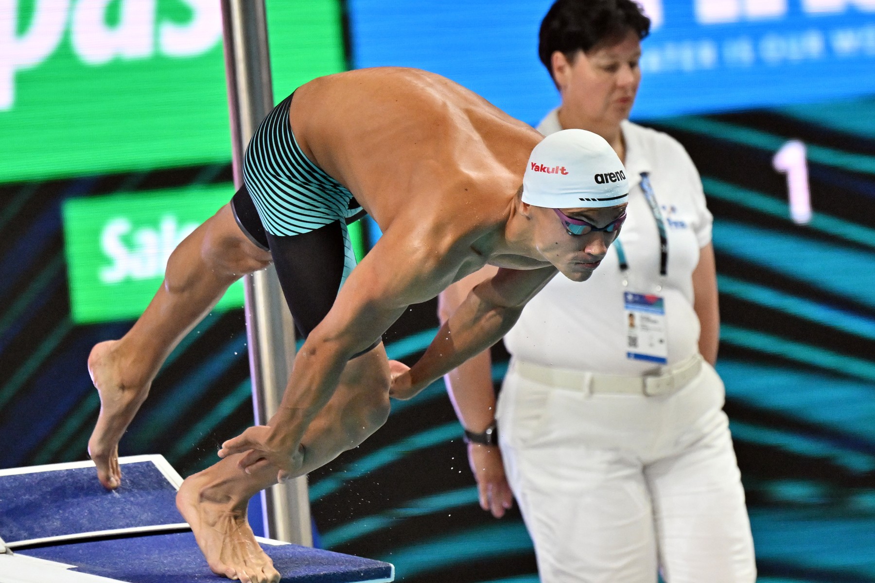 David Popovici și-a câștigat seria de calificări la 100 m liber. Mai rapid decât Caeleb Dressel! Diseară sunt semifinalele