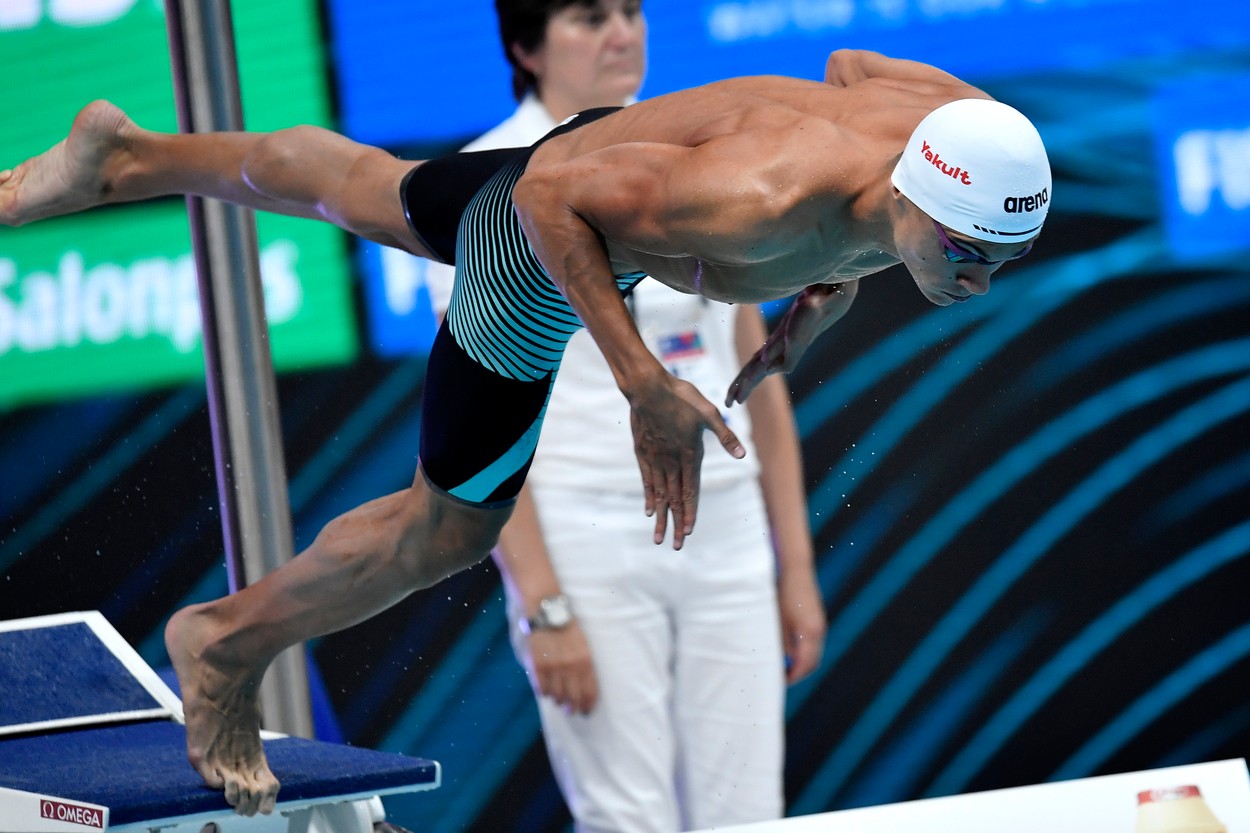 Dieta campionului mondial David Popovici. Ce mănâncă și cum arată "Extraterestrul", la 17 ani