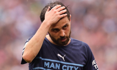 London, UK. 15th May 2022 ; London Stadium, London, England; Premier League football West Ham versus Manchester City; A dejected Bernardo Silva of Manchester City after the 2-2 draw Credit: Action Plus Sports Images/Alamy Live News