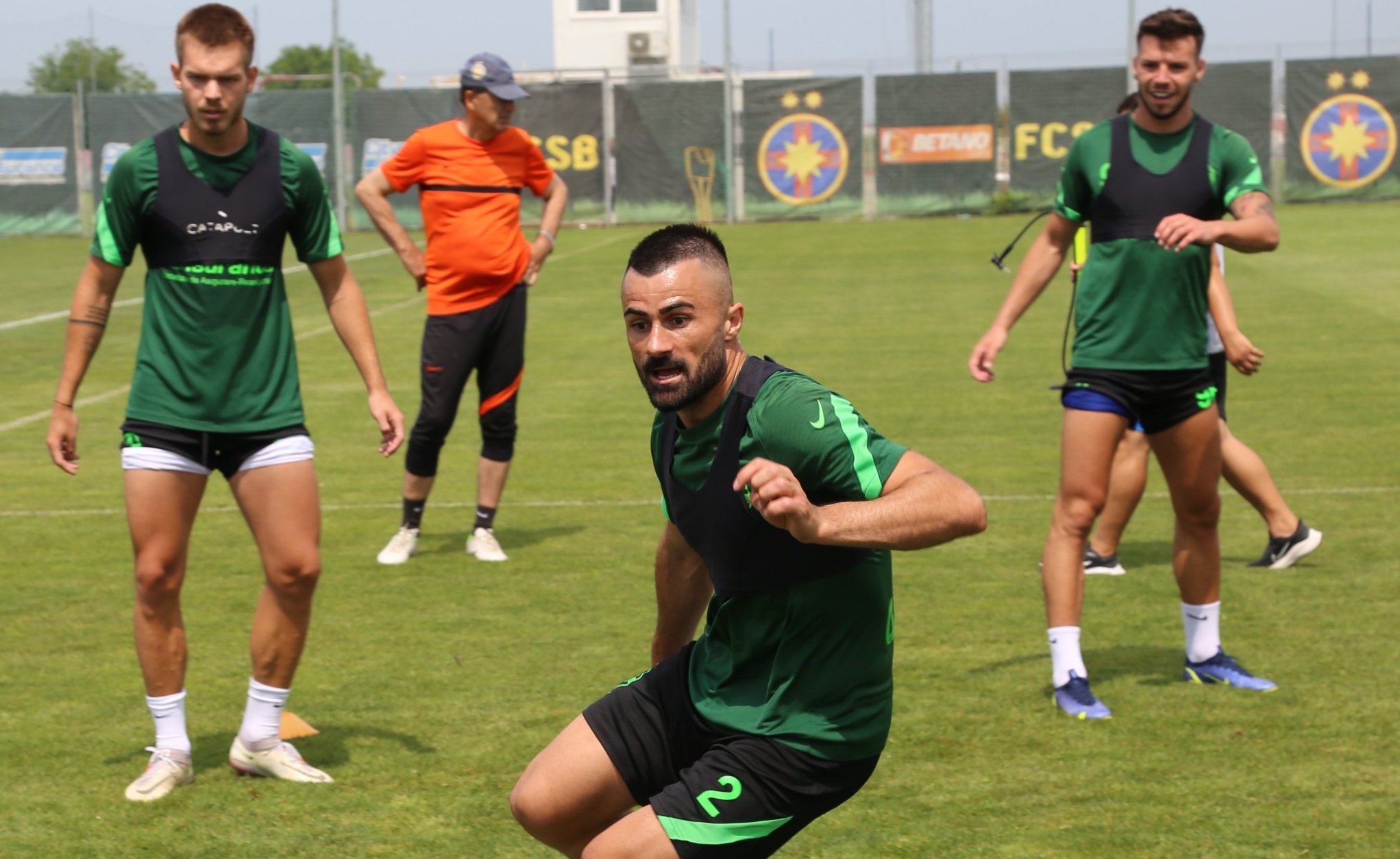 FCSB, avertizată de antrenorul din sezonul trecut. Unde trebuie să lucreze ”roș-albaștrii” pentru a se bate la titlu
