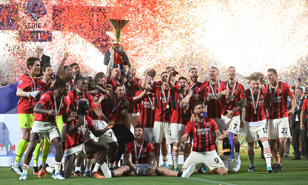Fotbaliștii lui AC Milan, după câștigarea titlului / Foto: Getty Images