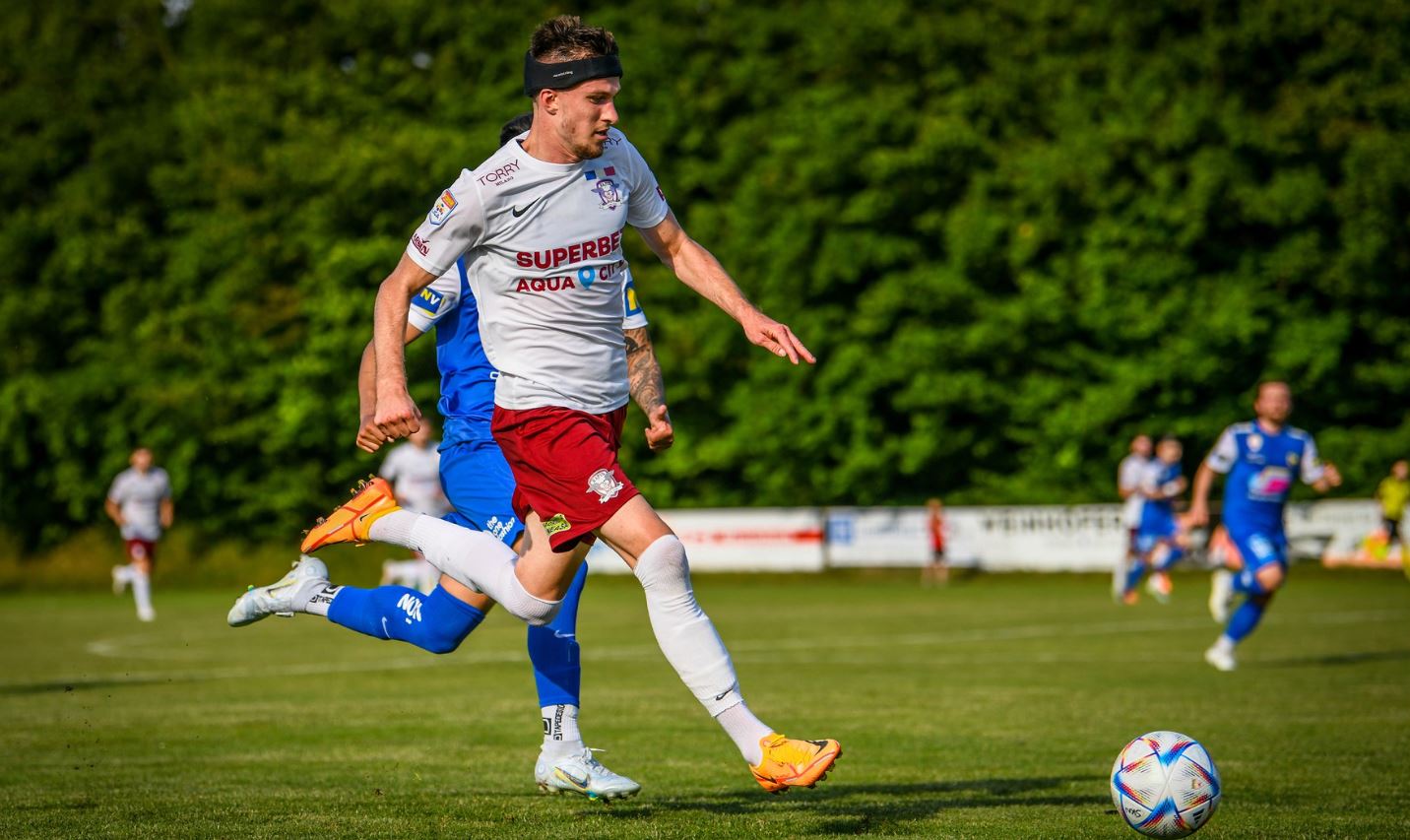 St. Polten – Rapid 3-2, în cantonamentul din Austria. Echipa folosită de Adi Mutu