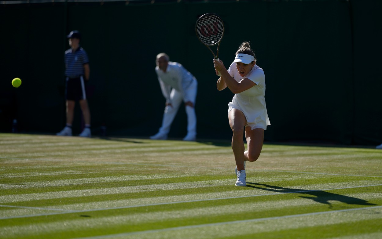 Simona Halep - Magdalena Frech 6-4, 1-1, în turul trei la Wimbledon. Campioana noastră a condus cu 4-0 și 5-1