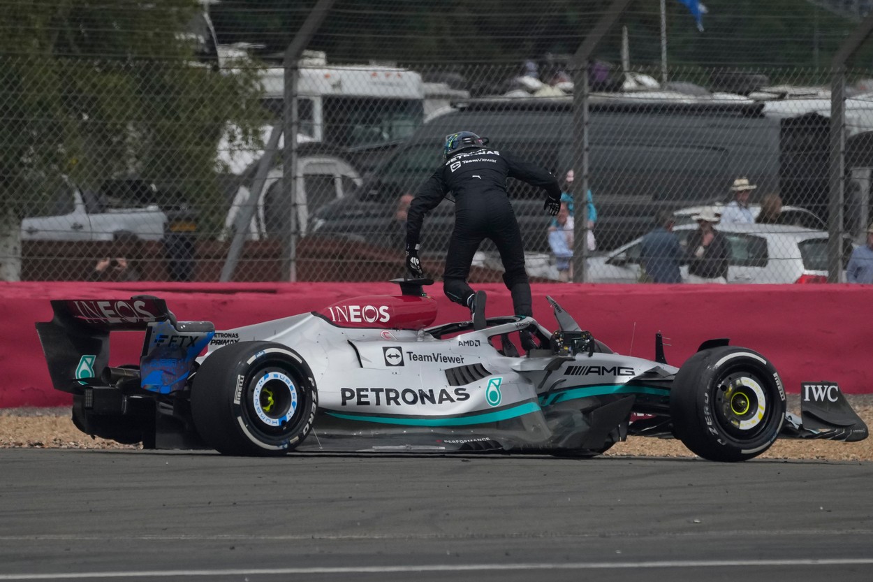 Gestul eroic făcut de George Russell imediat după accidentul teribil de la Marele Premiu de Formula 1 din Marea Britanie