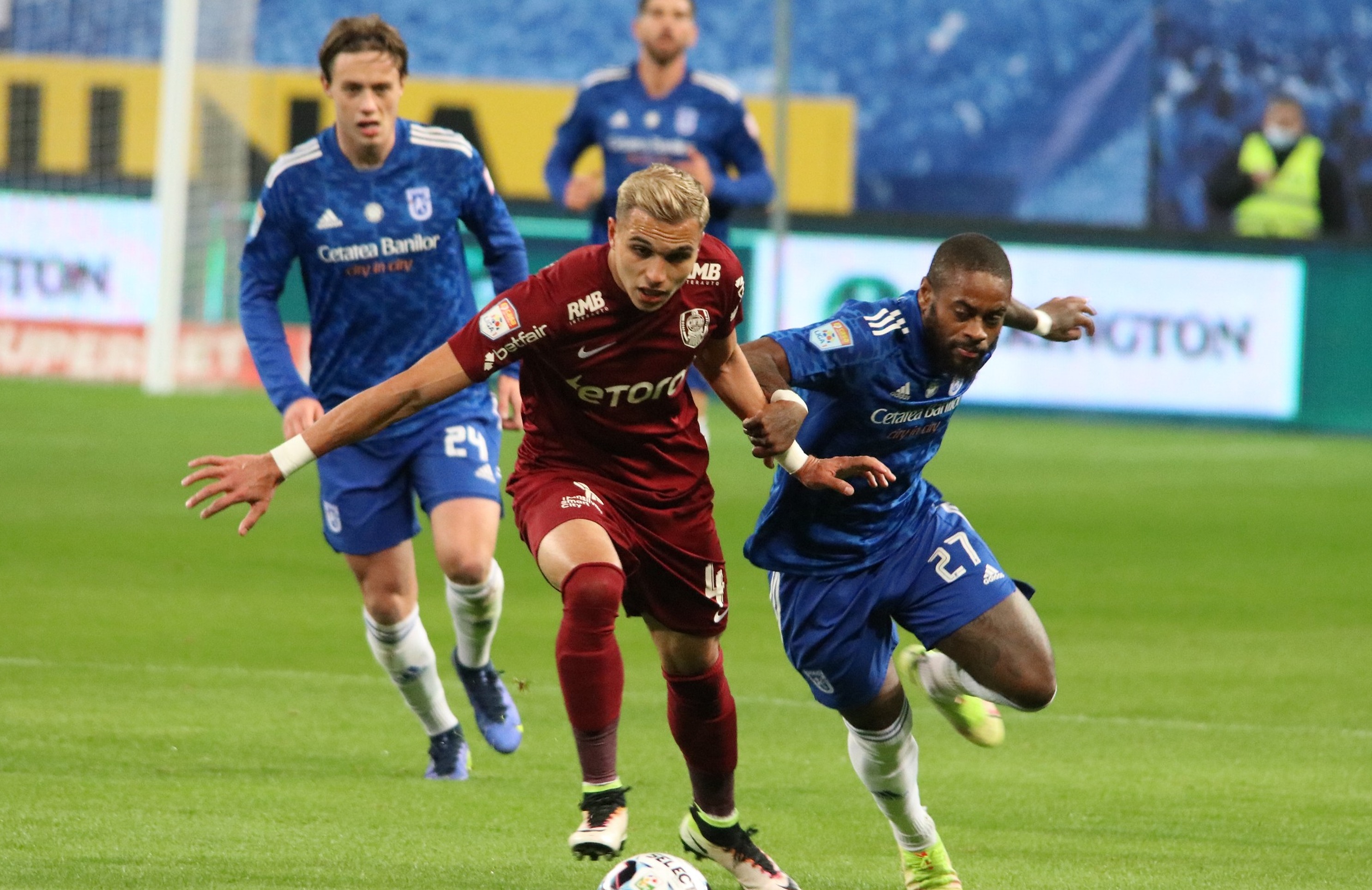 U Craiova 1948 - CFR Cluj, LIVE VIDEO, 16:00, Digi Sport 1. Echipele de start