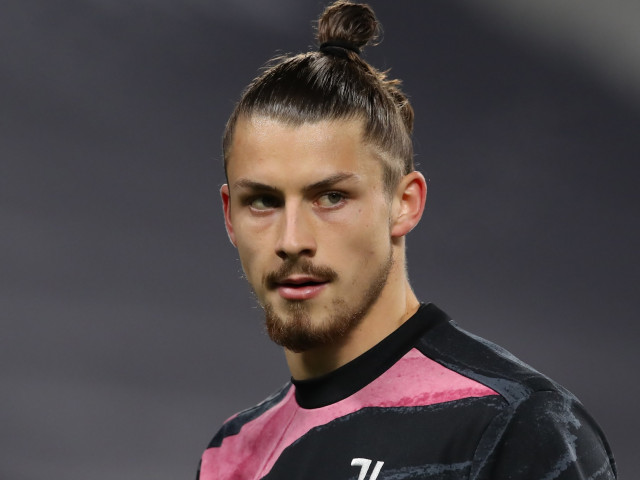 La stampa italiana ha fornito gli ultimi dettagli sul trasferimento finale di Radu Drăgușin al Genoa