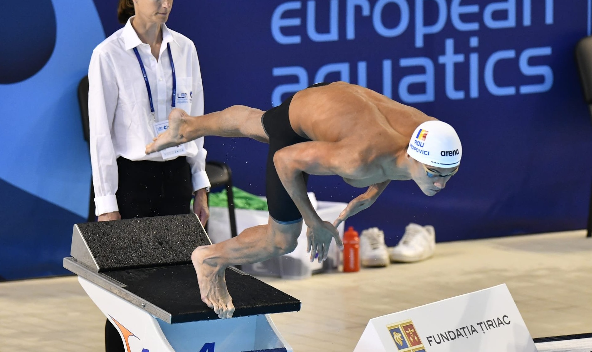 David Popovici este de neoprit! ”Racheta” s-a calificat în finala probei de 200 m liber la Campionatul European de juniori