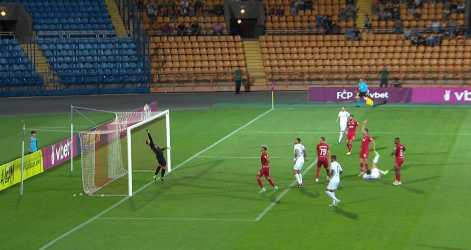 Pyunik Erevan - CFR Cluj 0-0, în turul 1 preliminar al Champions League. Ardelenii, ocazii mari și bară Debeljuh