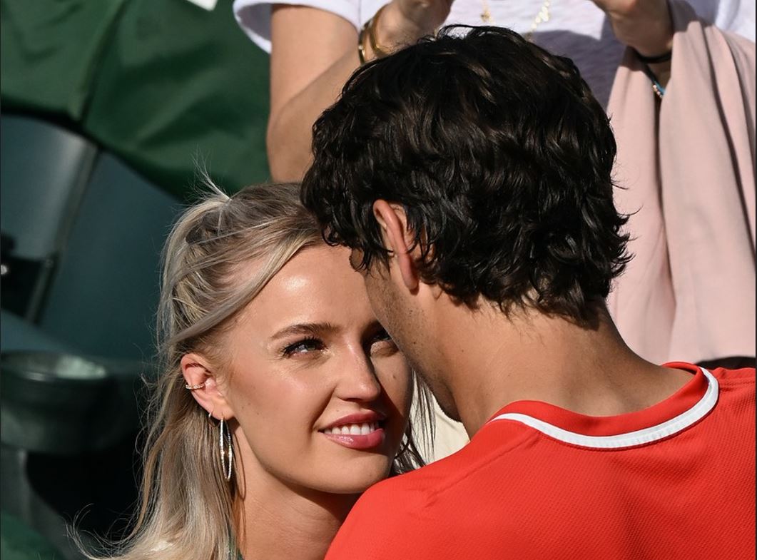 Taylor Fritz, consolat de iubită după eșecul dramatic de la Wimbledon. “Mă doare foarte mult. Am plâns”