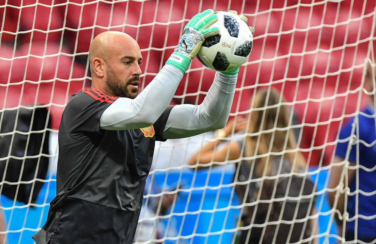 La 39 de ani, Pepe Reina revine în Spania