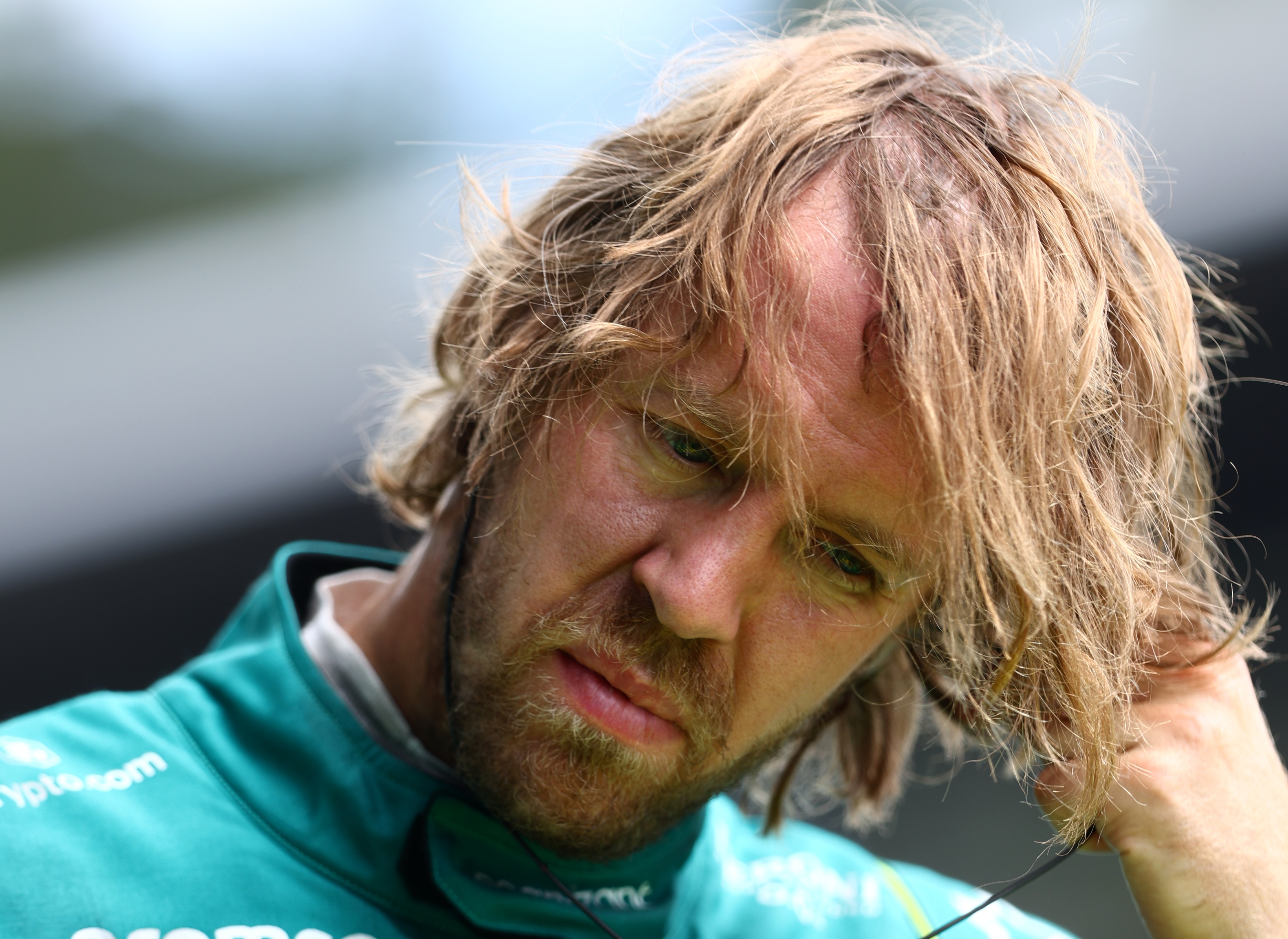 Sebastian Vettel a ieșit val-vârtej pe ușă. Un adversar l-a deranjat