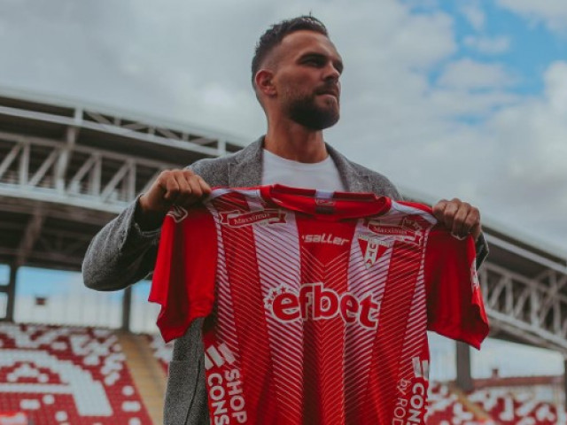 Camisa Titular KF Tirana 2021-22