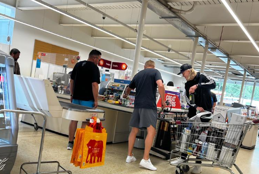 Erling Haaland a mers la supermarket și a ajuns viral. Ce au remarcat fanii: ”Lui Guardiola n-o să-i placă”