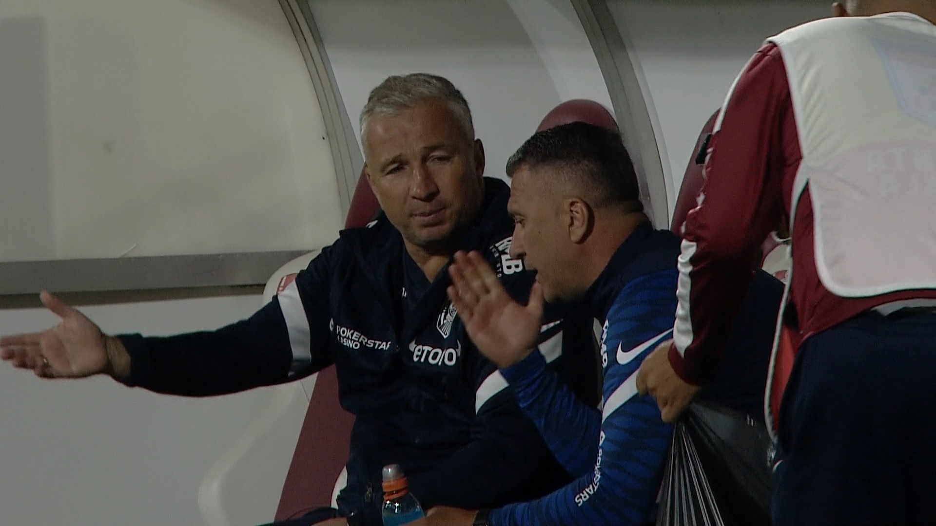 Dan Petrescu, criticat la pauza meciului CFR Cluj - Maribor: Are el talentul ăsta