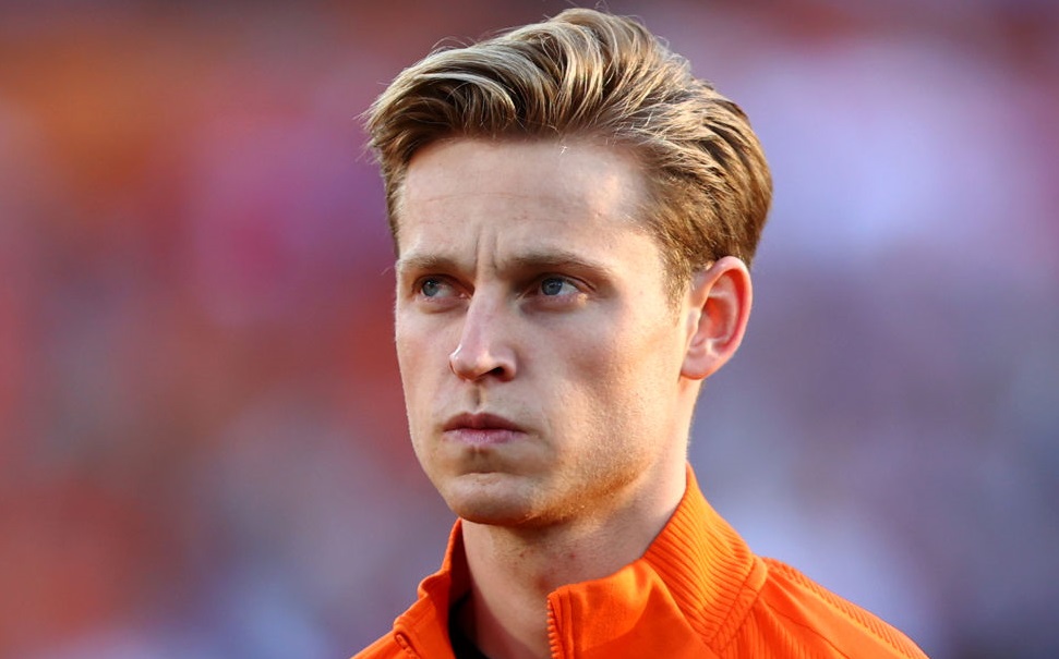 Ce le-a spus Frenkie de Jong în vestiar colegilor de la Barcelona, după ce catalanii s-au înțeles cu Manchester United