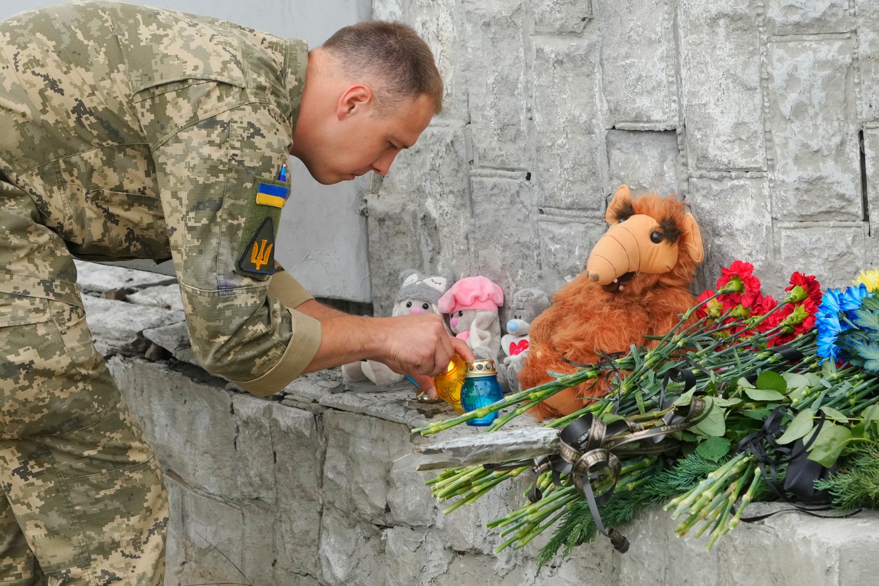 Îndemn ferm, după ce încă 23 de ucraineni au fost uciși: ”Lacrimile nu vor opri bombardamentele”. FOTO Cum arată Vinnytsia