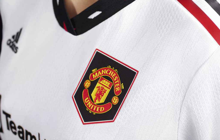 Manchester United și-a prezentat echipamentul secund pentru noul sezon! Cristiano Ronaldo nu a mai fost inclus