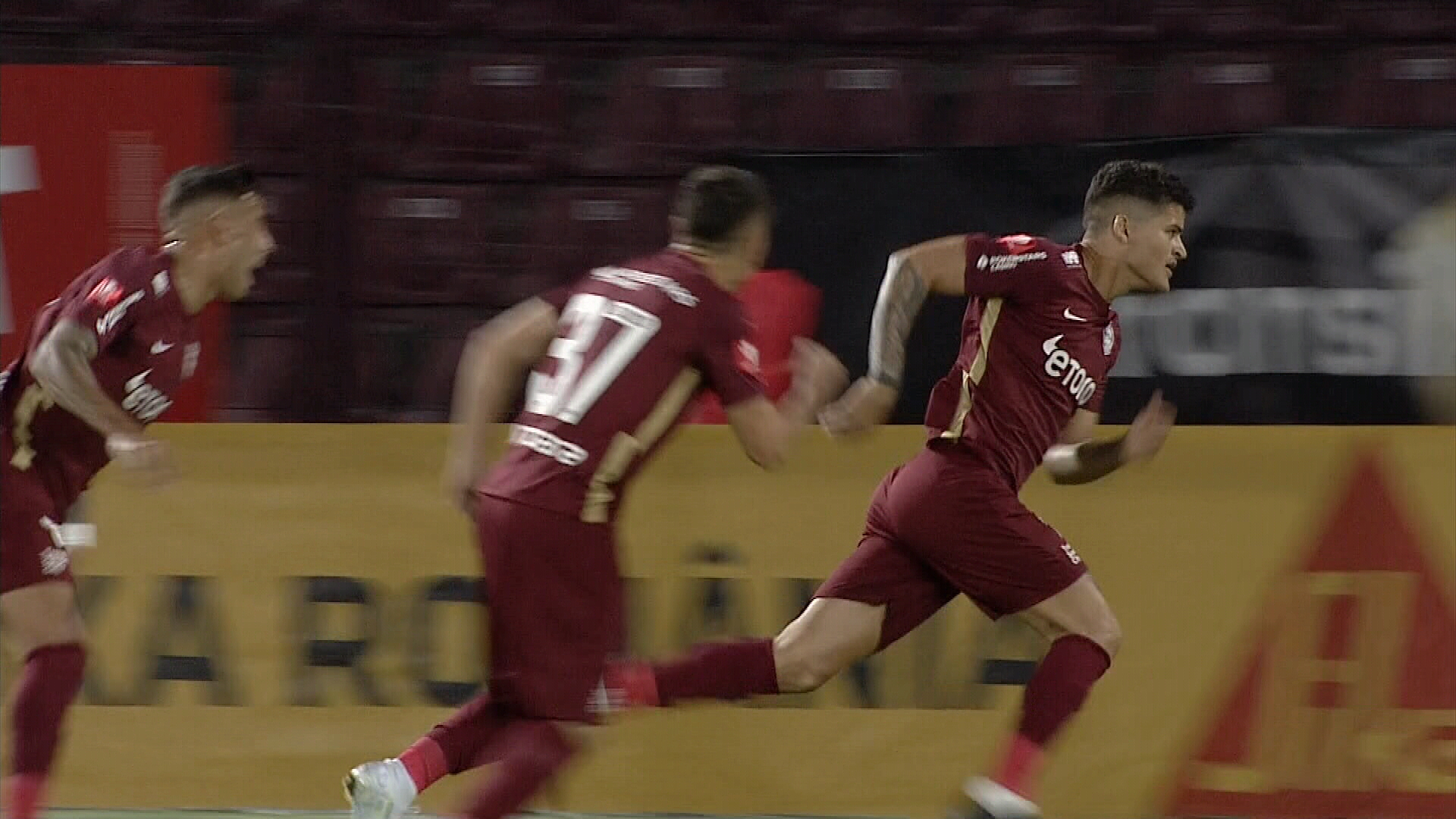 CFR Cluj - Rapid București 1-0, ACUM, ÎN DIRECT la Digi Sport 1. Yuri deschide scorul. Ardelenii, mai periculoși