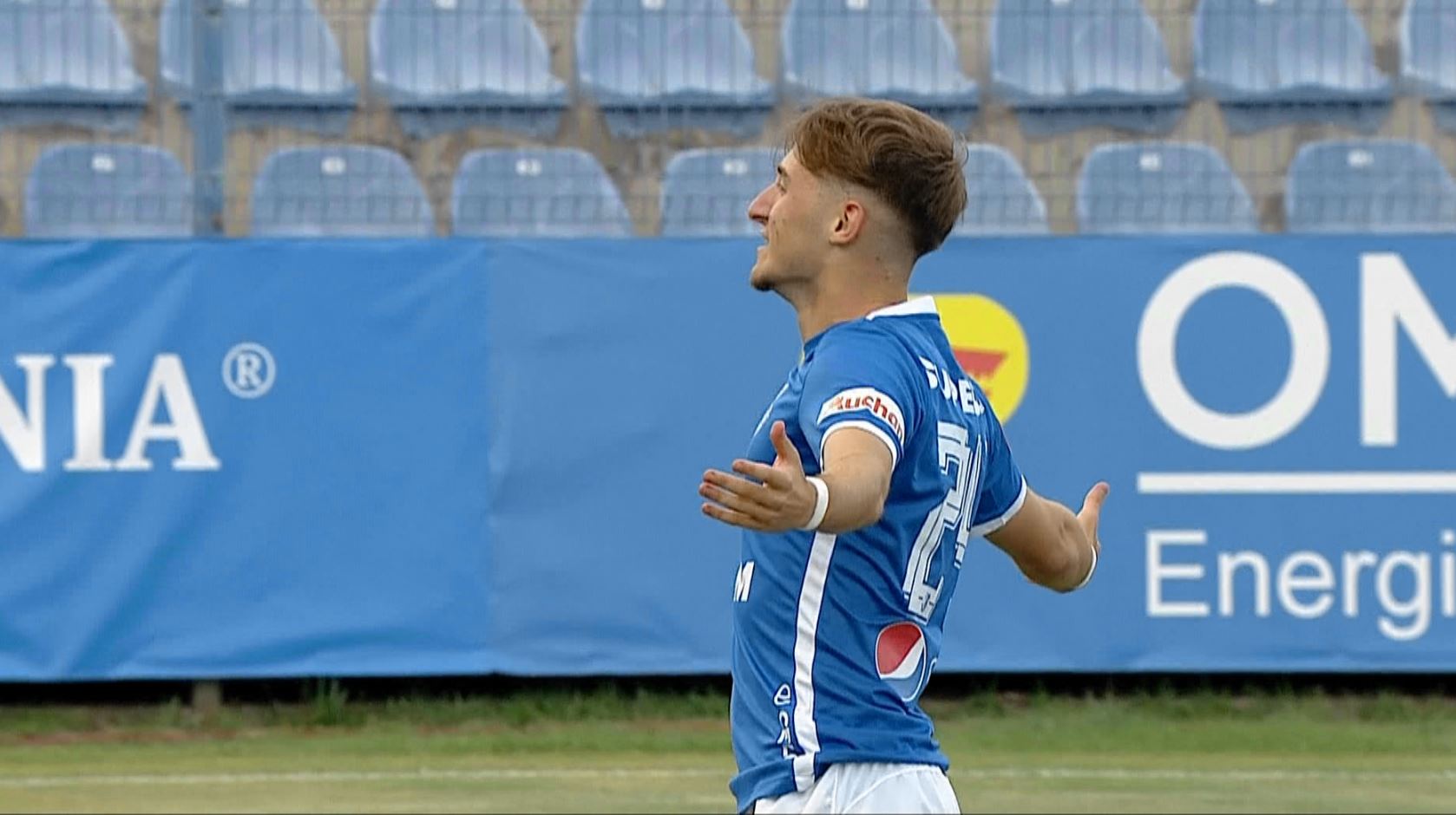 Marcatorul primului gol al Farului din acest sezon, unul superb, a dezvăluit cine l-a învățat să șuteze așa