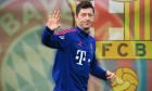 Munich, Deutschland. 16th July, 2022. PHOTO MONTAGE: Transfer apparently perfect: Lewandowski moves to Barcelona. Robert LEWANDOWSKI (FC Bayern Munich), gesture, waves, waves, farewell. Action, single image, cut single motif, half figure, half figure FC B