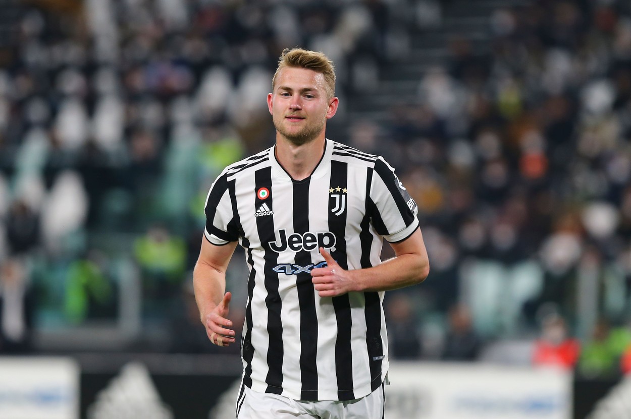 Bayern Munchen și Juventus au bătut palma pentru transferul lui Matthijs de Ligt