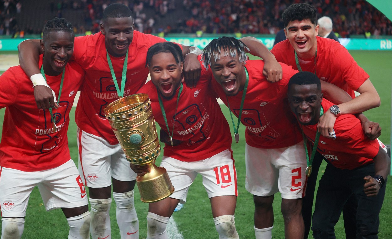 Ultima lovitură pe care PSG încearcă să o dea pe piața transferurilor