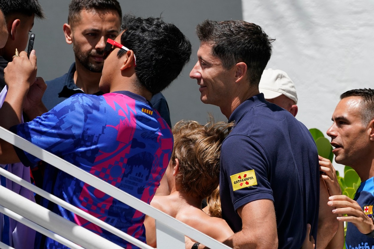 Robert Lewandowski, criticat dur de un oficial al lui Bayern, după ce a semnat cu Barcelona: "E zero. Punct"