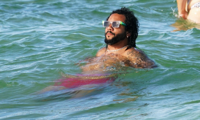 Brazilian footballer Marcelo and wife Clarice Alves enjoy a beach day in Miami