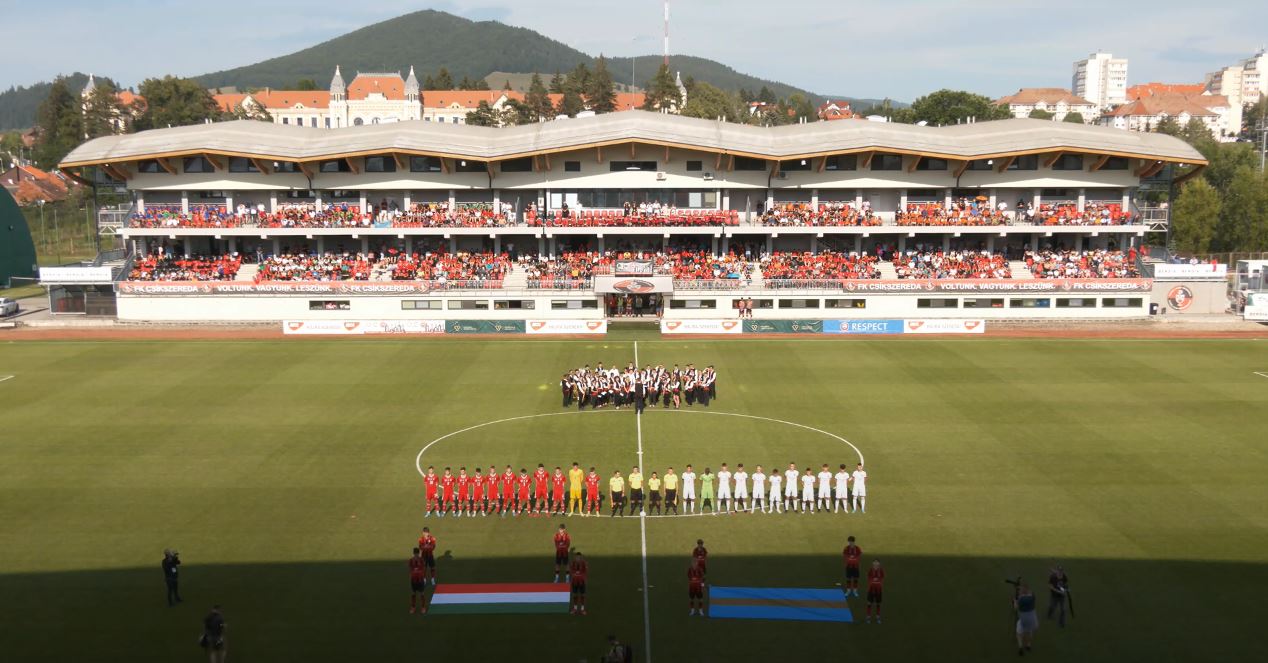 Stadionul din Miercurea Ciuc, inaugurat cu un meci între Csikszereda U18 și Ungaria U18. Eduard Novak și Viktor Orban, prezenți