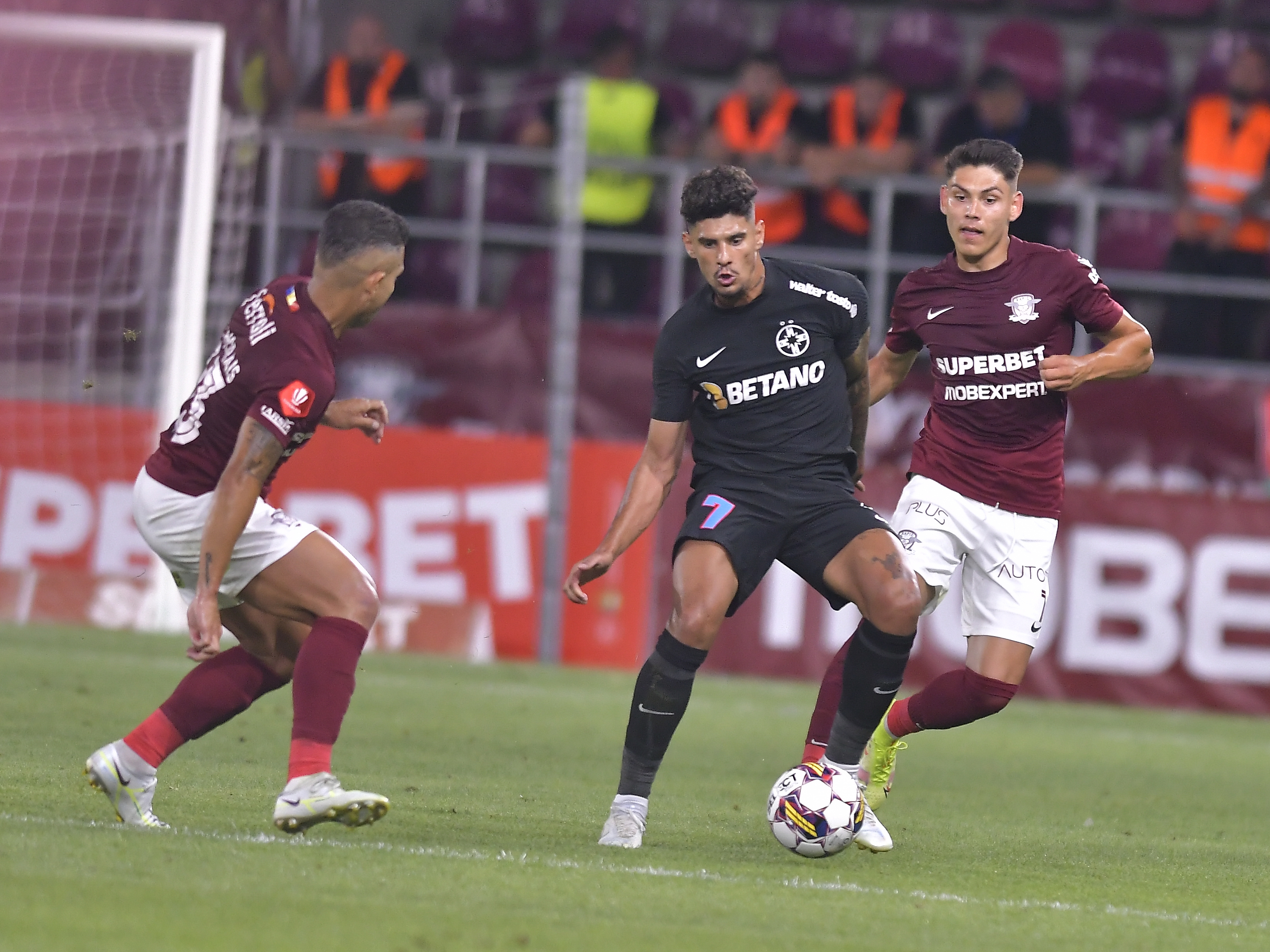 FCSB - Rapid 0-0, ACUM, la Digi Sport 1. Se anunță spectacol pe Arena Națională
