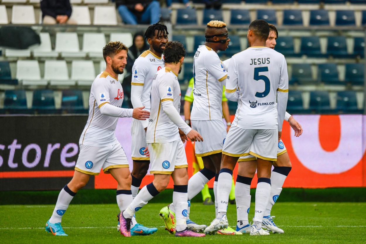 Napoli s-a despărțit de cel mai vechi jucător din lot. Patronul Aurelio De Laurentiis a făcut anunțul: "Nu ne-am înțeles"